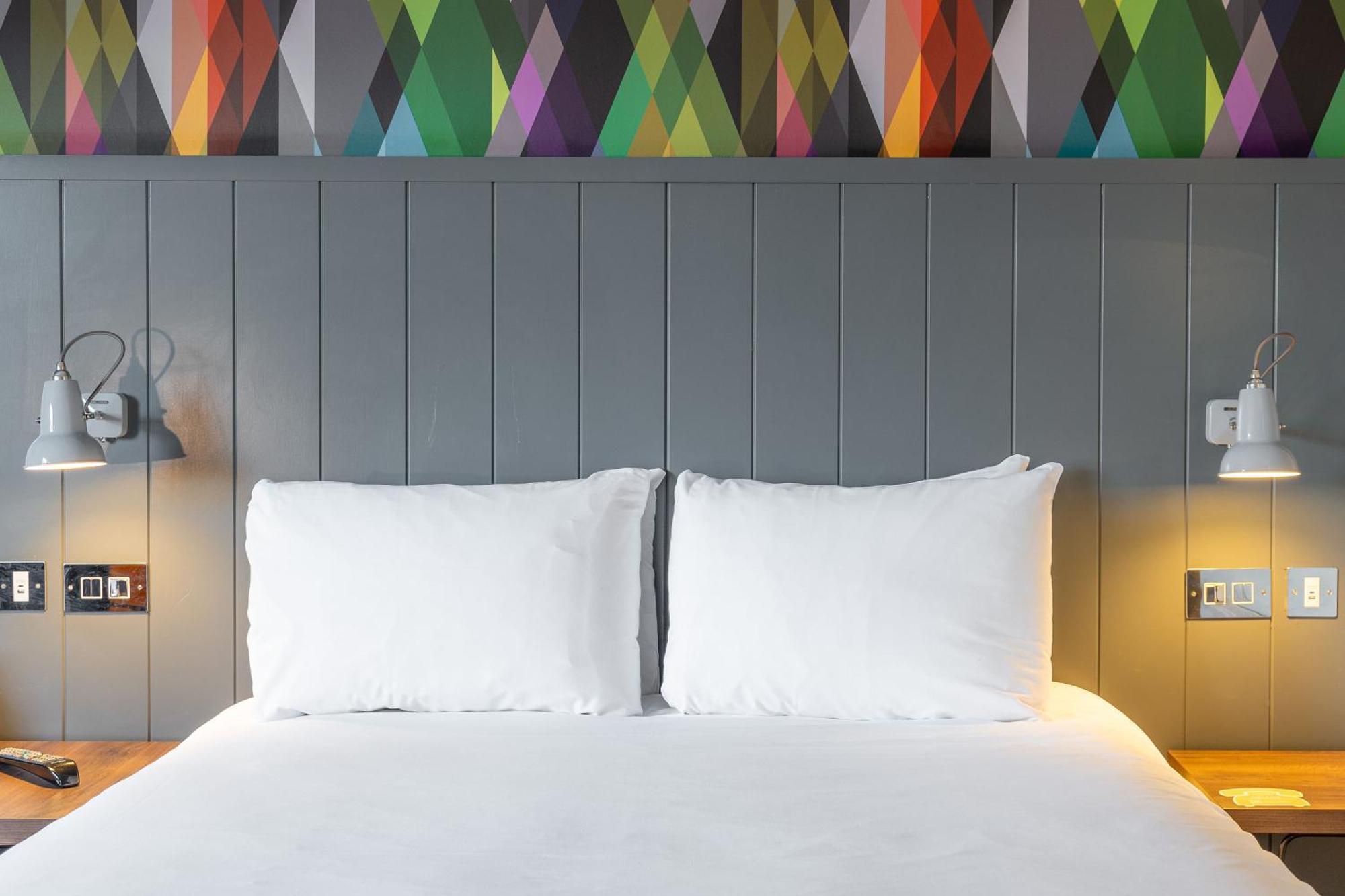 Village Hotel Cardiff Luaran gambar
