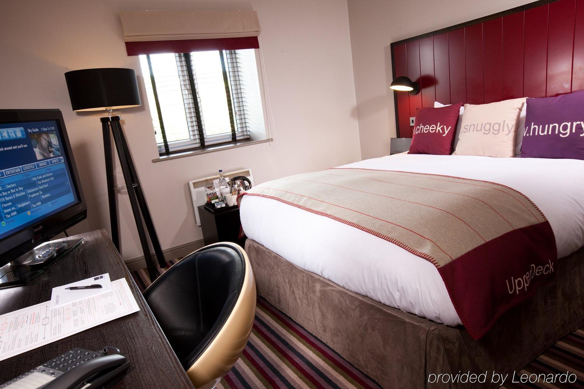 Village Hotel Cardiff Luaran gambar